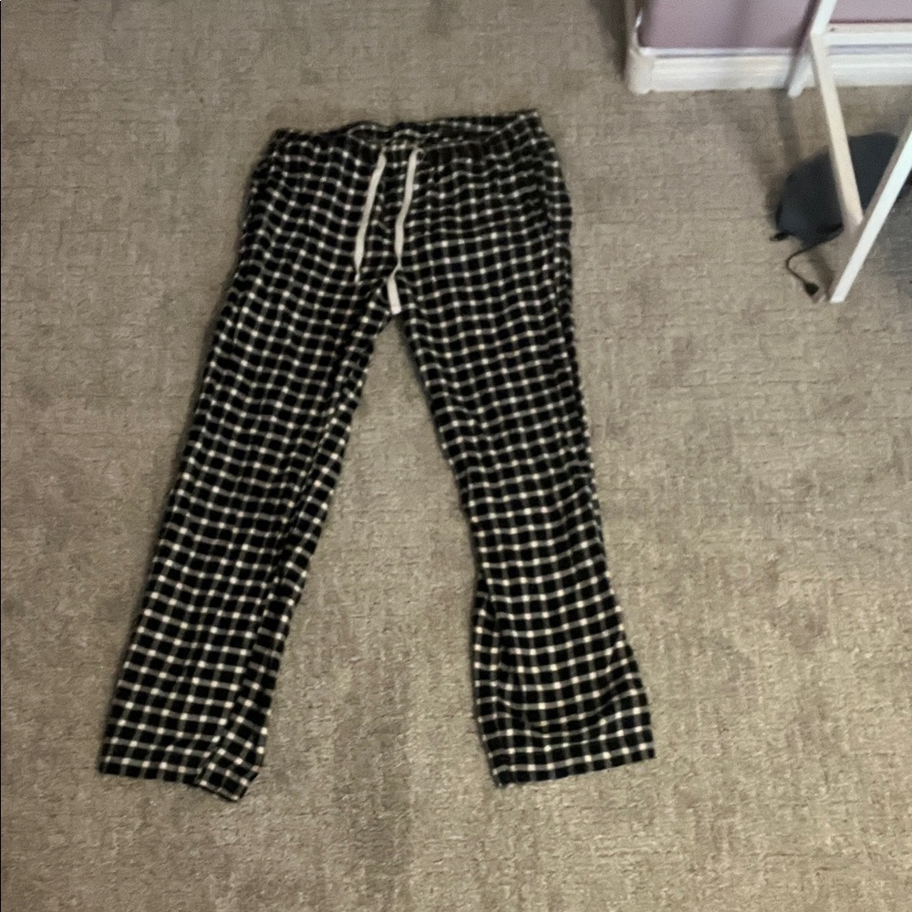 GAP Black and White Plaid Pants